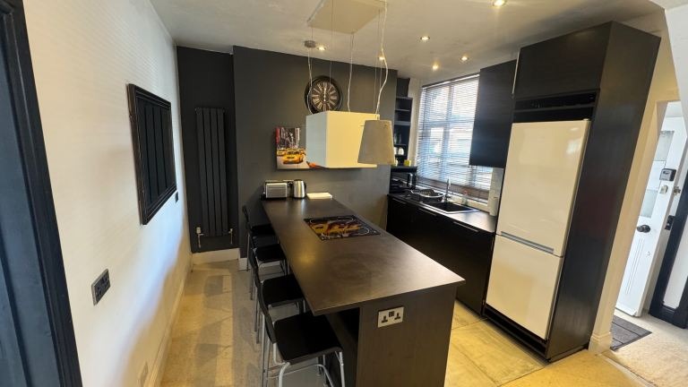 3 Bed Apartment | Loughborough