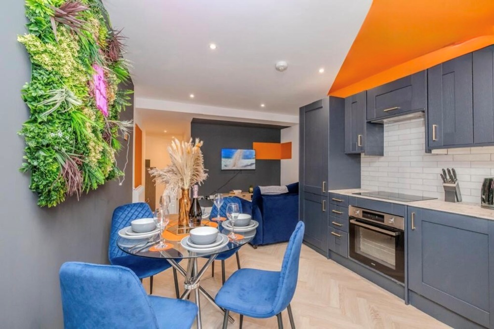 2 Bed Apartment | Brighton