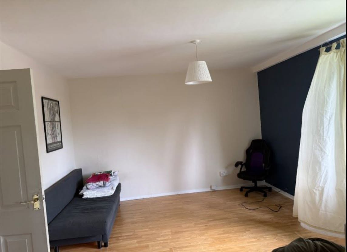 2 Bed Property | South London 5
