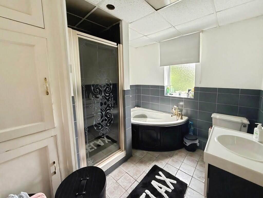 4 Bed Detached House | Mansfield 5